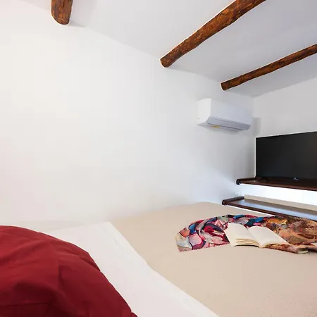 Casa Annalu' In The Historic Center Of With 90 Steps And Sea View * Amalfi